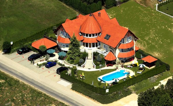 Fortuna Villa