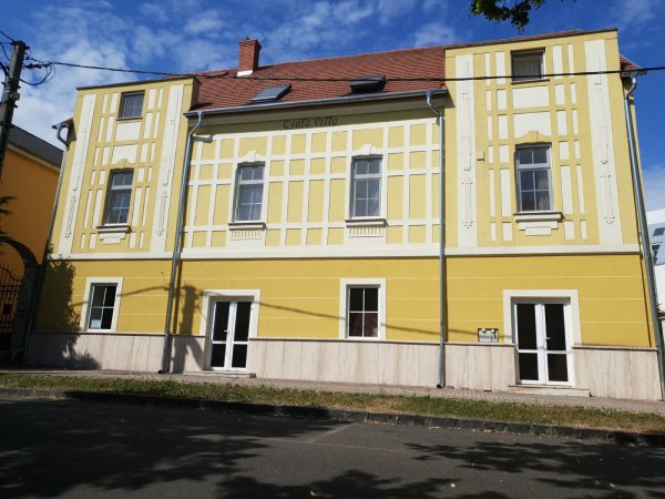 heviz-gyula-villa