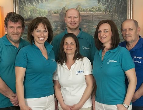 Hodent prosthetics laboratory team